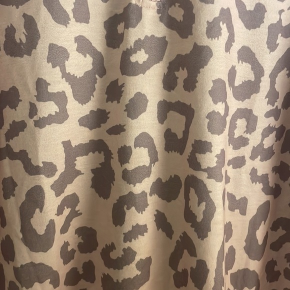 𝅺SHE & Sho Clothing Co. Women’s Pullover Size Large - Picture 4 of 7